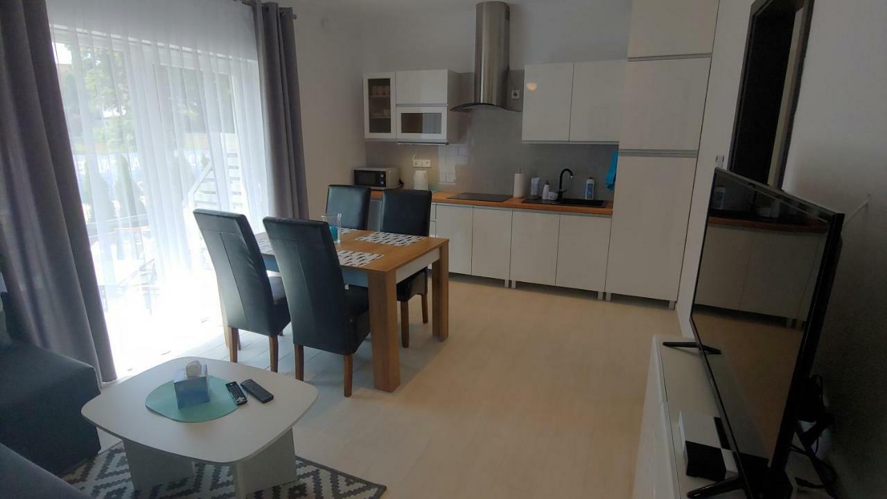 Apartamenty Dzemejra - Jumeirah Ujście-Darłowskie Exterior foto