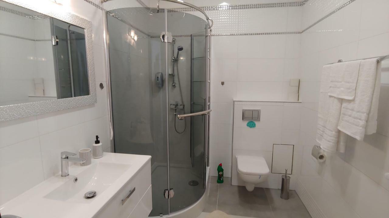 Apartamenty Dzemejra - Jumeirah Ujście-Darłowskie Exterior foto